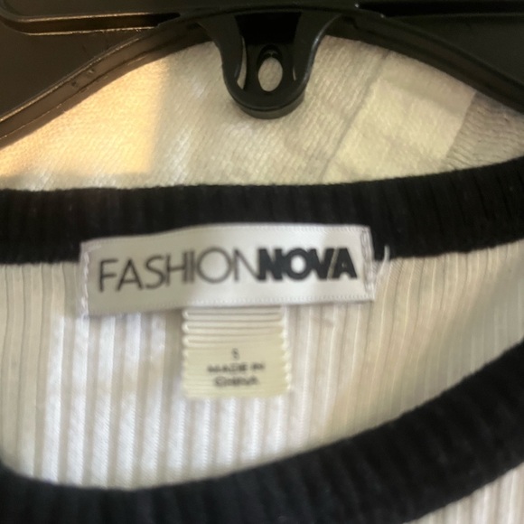 Fashion Nova XOXO crop top Y2K - Picture 2 of 2